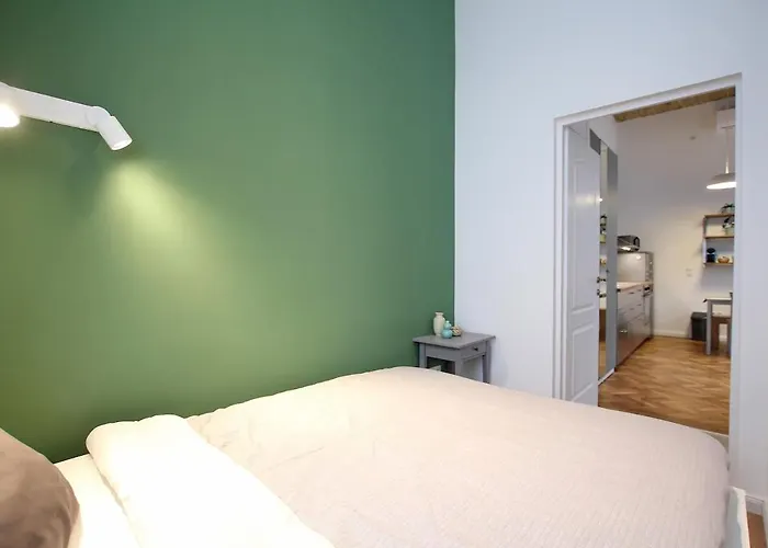 Daire Modern W Free Parking, Projector,netflix